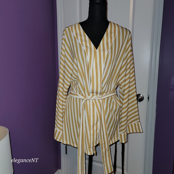 Pretty Little Thing White/ Khaki stripe wrap top Sz: L NWT - Picture 8 of 10